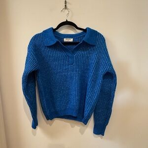 Zenana Outfitters Vibrant Blue Knit Top